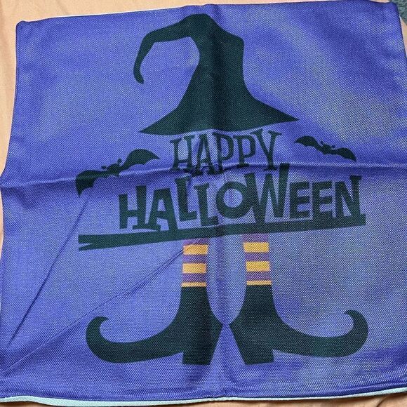 Set of 4 Halloween Pillow Covers, 18x18 ghost, haunted house, gnomes,wit… - Picture 3 of 4